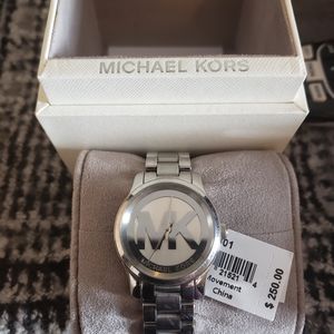 Michael korts watch